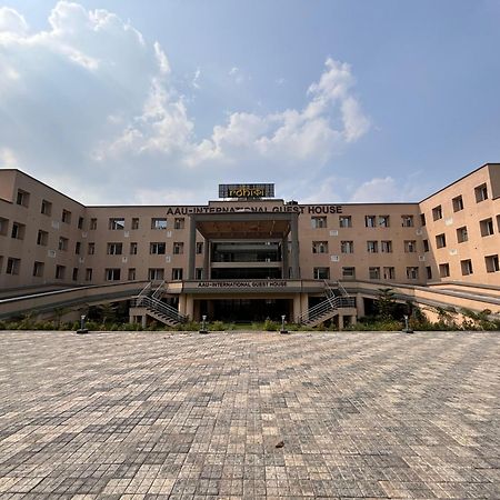 Hotel Rohika Aau-Igh Guwahati Exterior foto