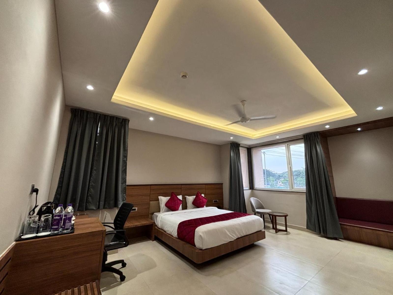 Hotel Rohika Aau-Igh Guwahati Exterior foto